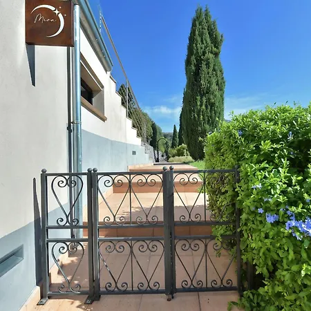 Apartament Mira